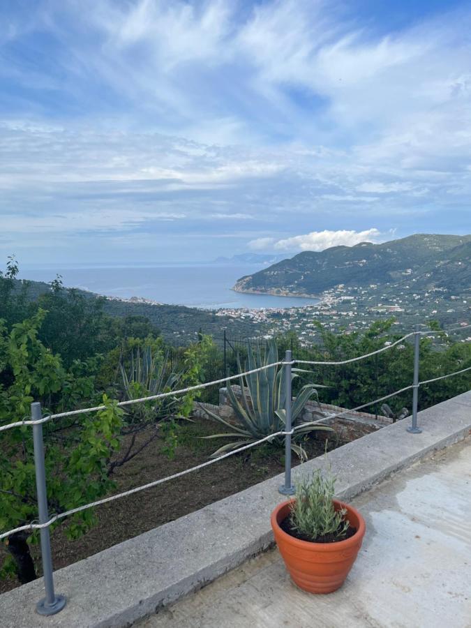 Villa Ouranos In Pefkias Skopelos Buitenkant foto